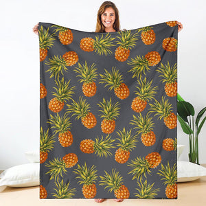 Grey Watercolor Pineapple Pattern Print Blanket