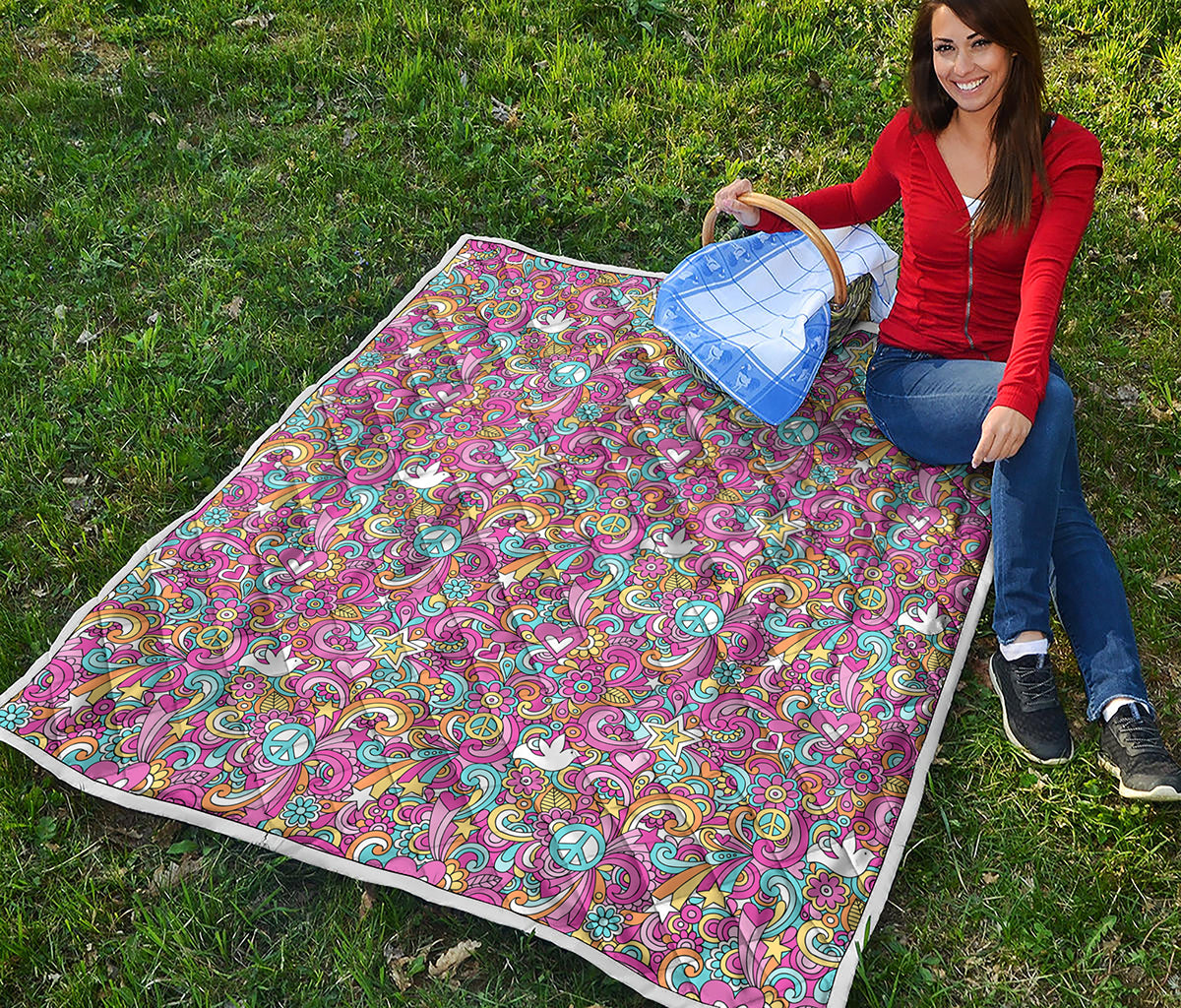 Groovy Girly Peace Pattern Print Quilt