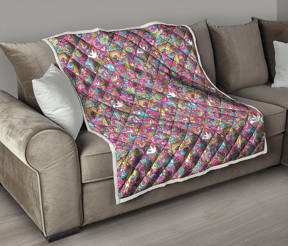 Groovy Girly Peace Pattern Print Quilt