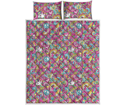 Groovy Girly Peace Pattern Print Quilt Bed Set