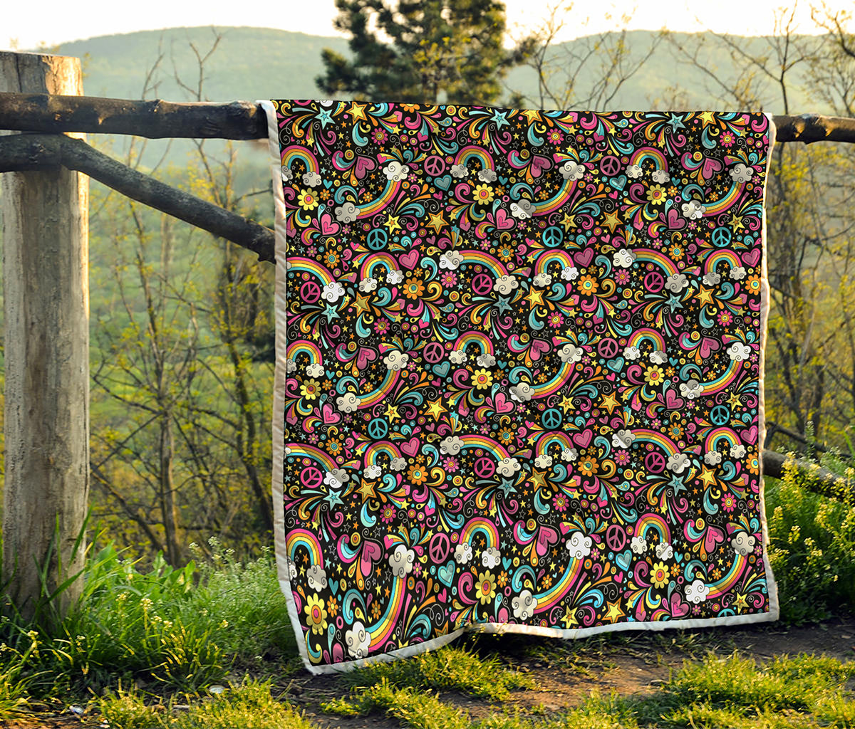 Groovy Hippie Peace Pattern Print Quilt