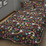 Groovy Hippie Peace Pattern Print Quilt Bed Set