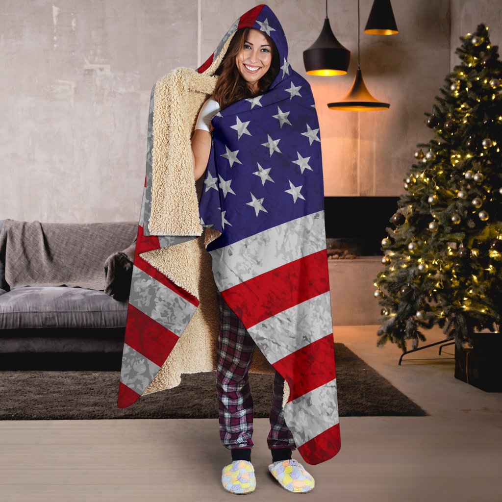 Grunge American Flag Patriotic Hooded Blanket GearFrost