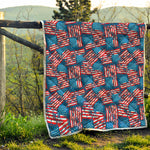 Grunge American Flag Pattern Print Quilt