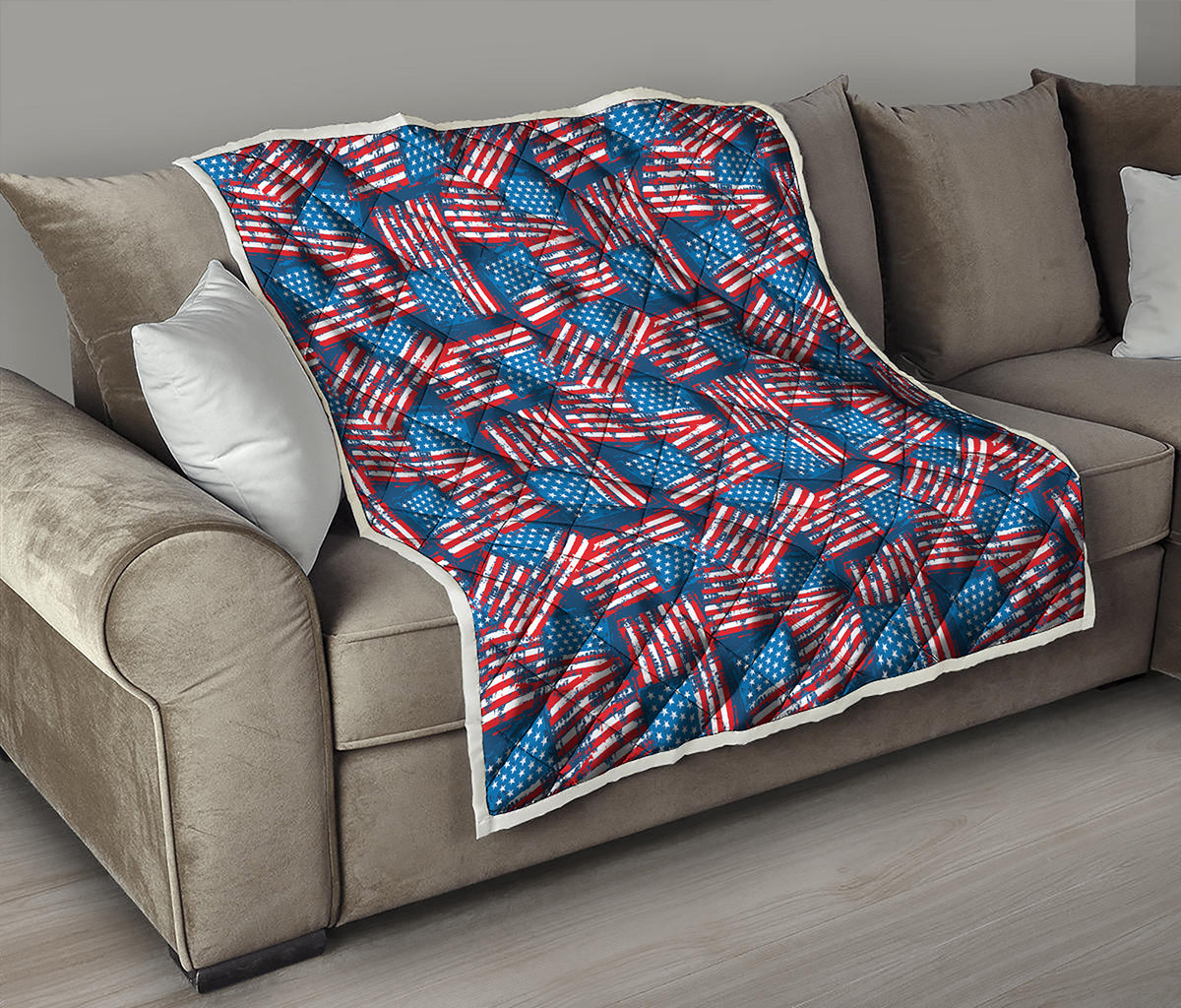 Grunge American Flag Pattern Print Quilt