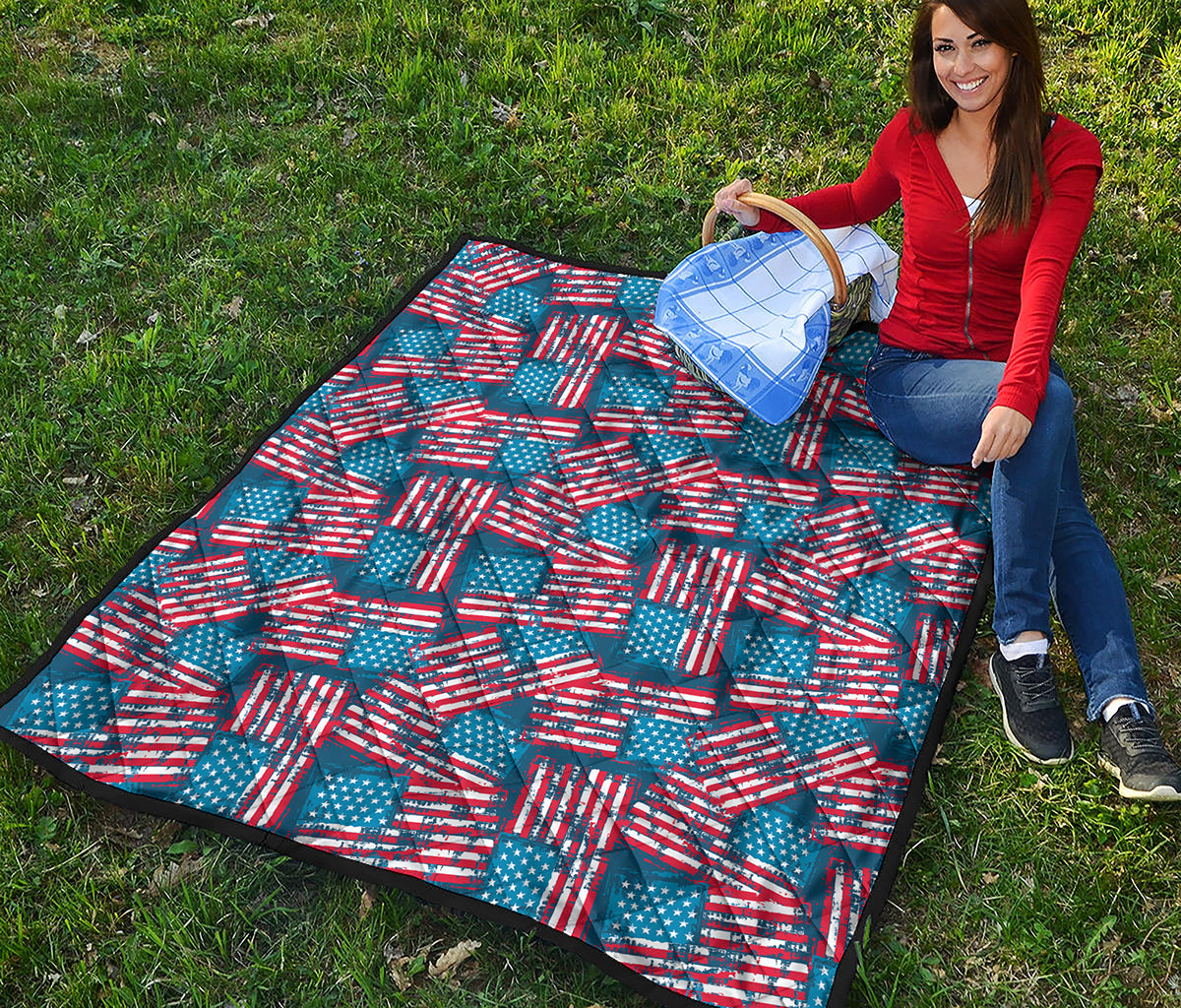 Grunge American Flag Pattern Print Quilt