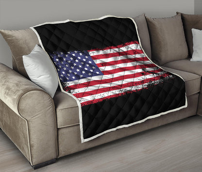Grunge American Flag Print Quilt