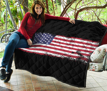 Grunge American Flag Print Quilt