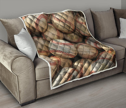 Grunge Baseballs Print Quilt