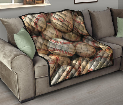 Grunge Baseballs Print Quilt