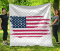 Grunge Flag Of USA Print Quilt