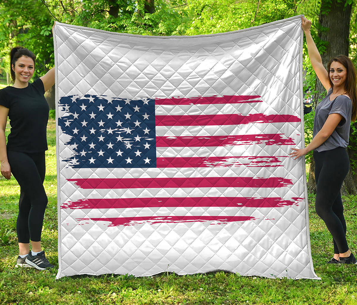 Grunge Flag Of USA Print Quilt