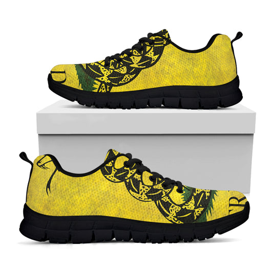 Grunge Gadsden Flag Print Black Sneakers