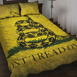 Grunge Gadsden Flag Print Quilt Bed Set