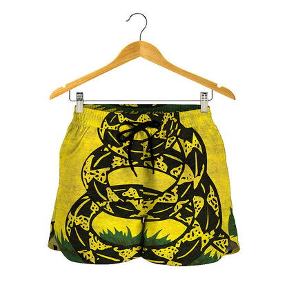 Grunge Gadsden Flag Print Women's Shorts