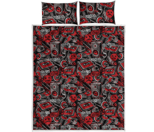 Grunge Graffiti Pattern Print Quilt Bed Set