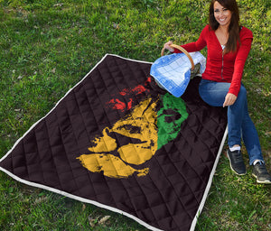 Grunge Rasta Lion Print Quilt