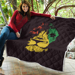 Grunge Rasta Lion Print Quilt