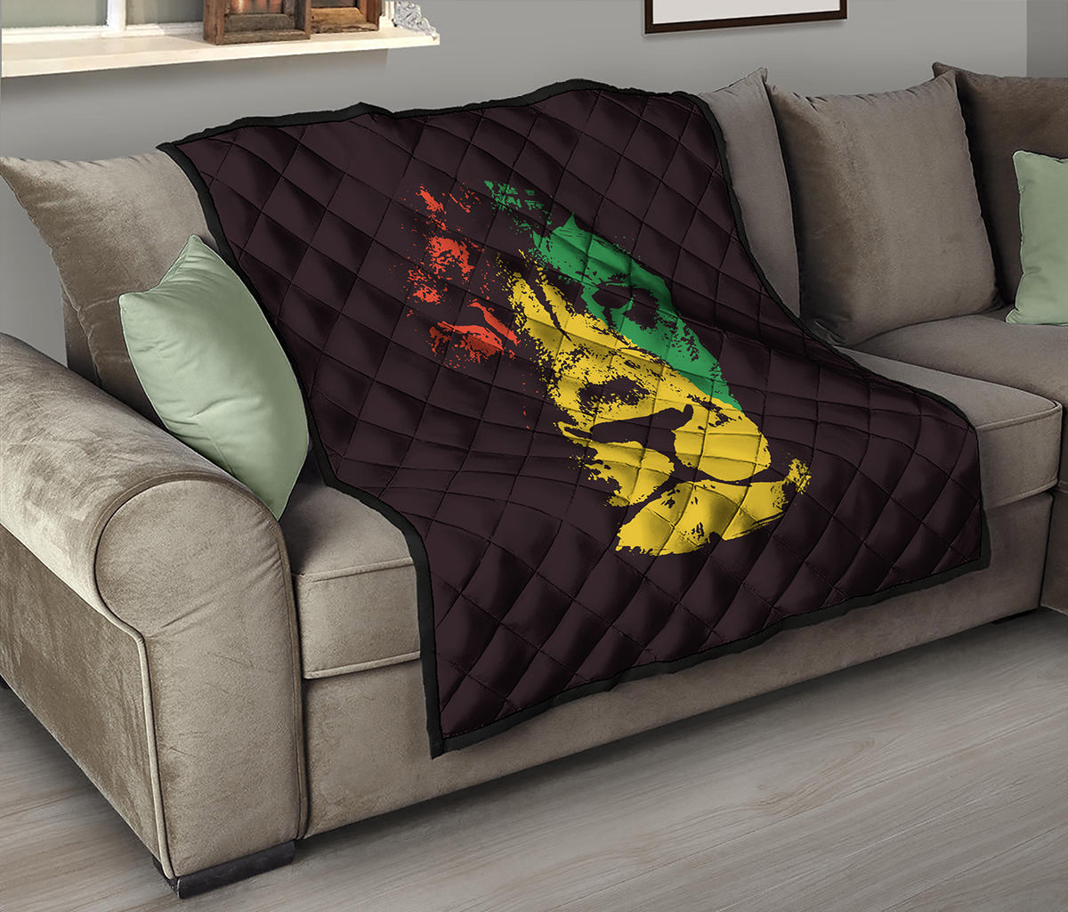 Grunge Rasta Lion Print Quilt