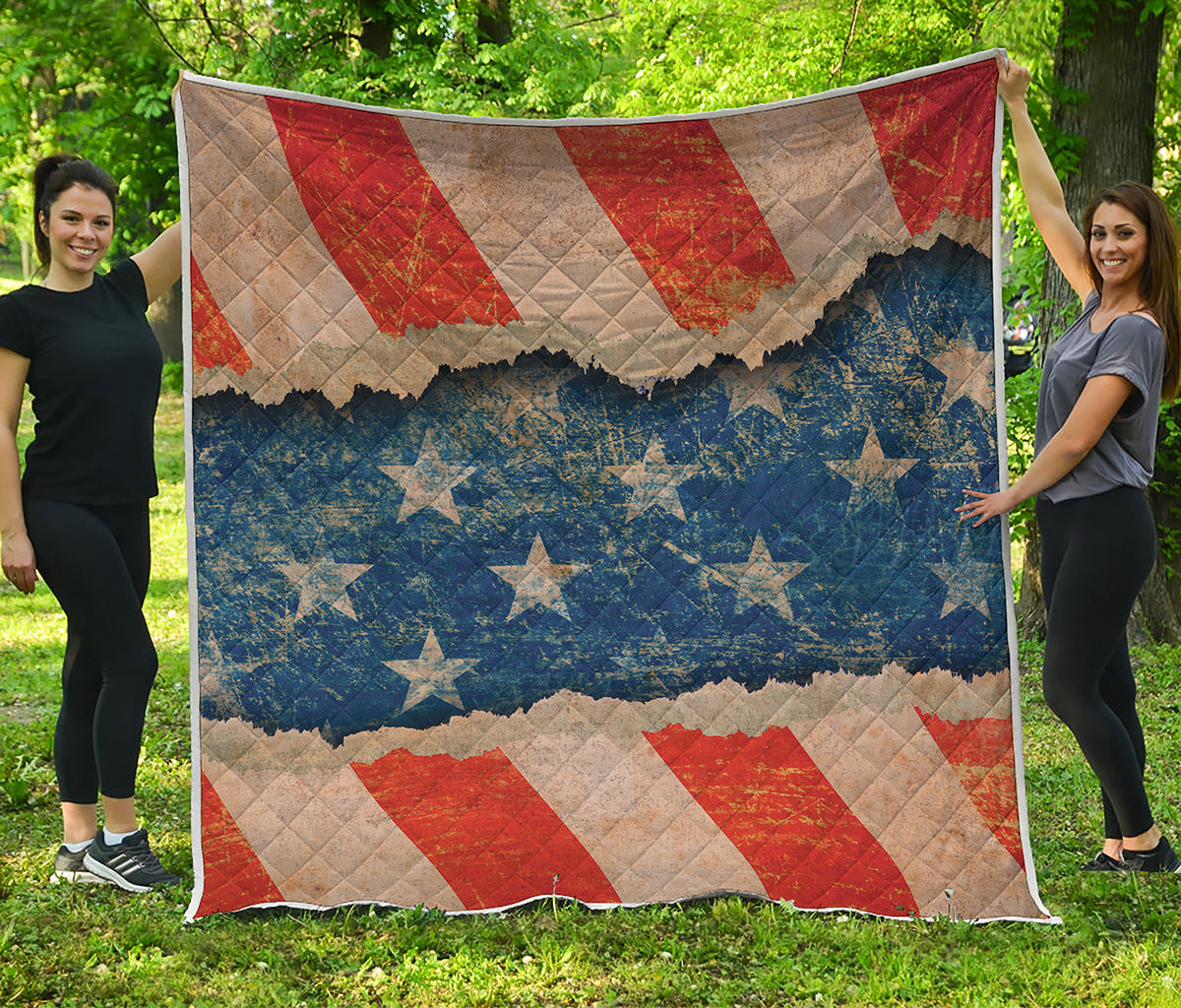 Grunge Ripped Paper American Flag Print Quilt