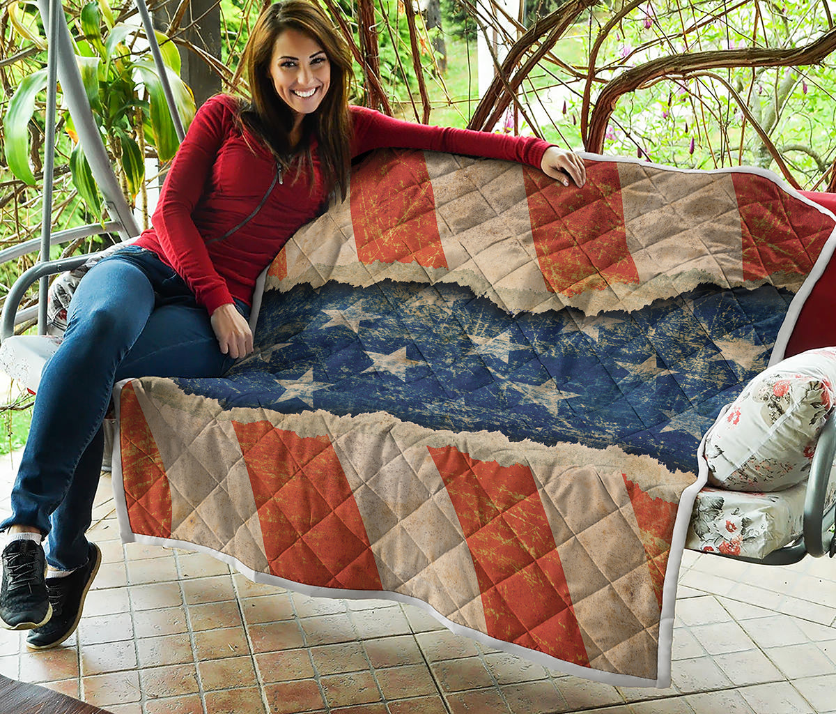 Grunge Ripped Paper American Flag Print Quilt