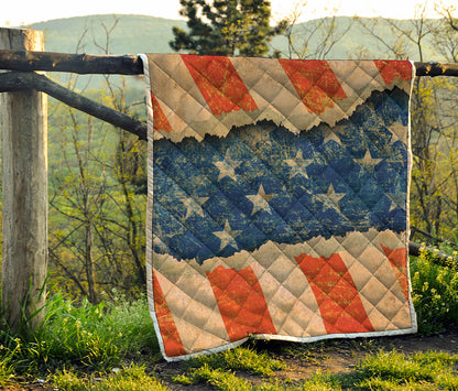 Grunge Ripped Paper American Flag Print Quilt