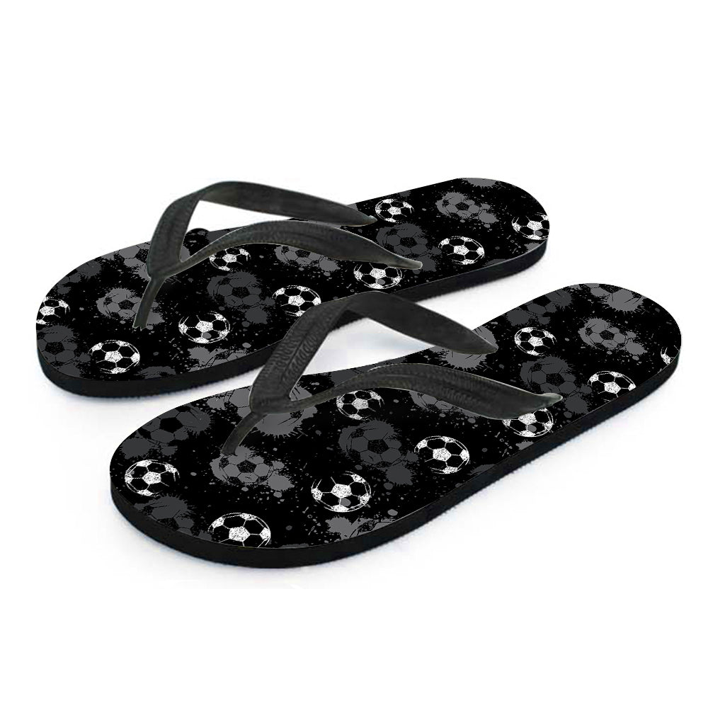 Grunge Soccer Ball Pattern Print Flip Flops