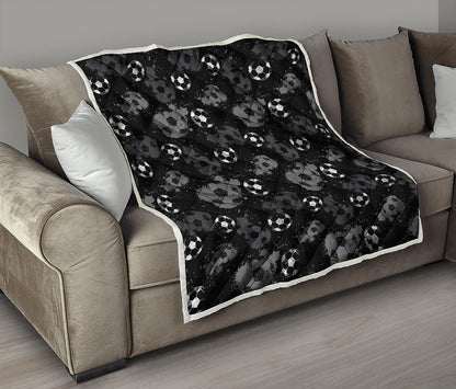 Grunge Soccer Ball Pattern Print Quilt