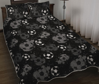 Grunge Soccer Ball Pattern Print Quilt Bed Set