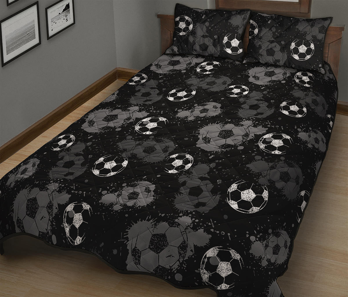 Grunge Soccer Ball Pattern Print Quilt Bed Set
