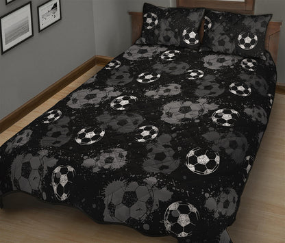 Grunge Soccer Ball Pattern Print Quilt Bed Set