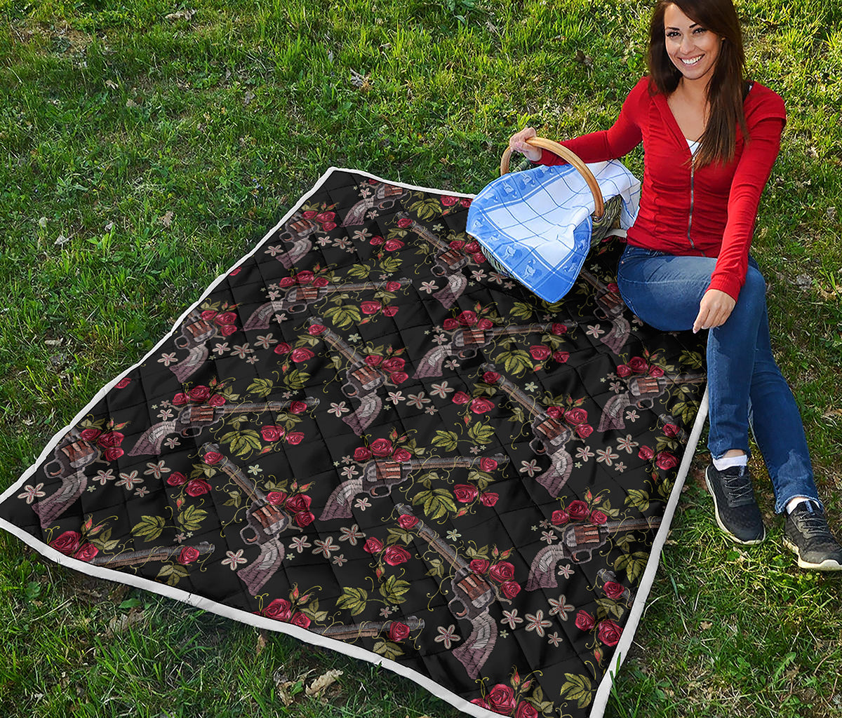 Guns And Flowers Pattern Print Quilt