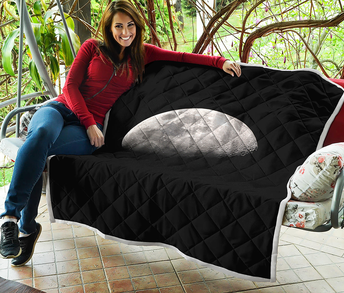 Half Moon Print Quilt