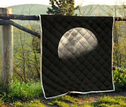 Half Moon Print Quilt