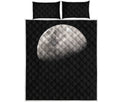 Half Moon Print Quilt Bed Set