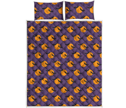 Halloween Bat And Moon Pattern Print Quilt Bed Set