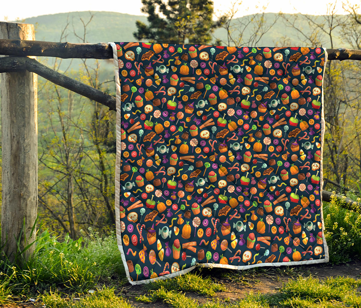 Halloween Candy Pattern Print Quilt