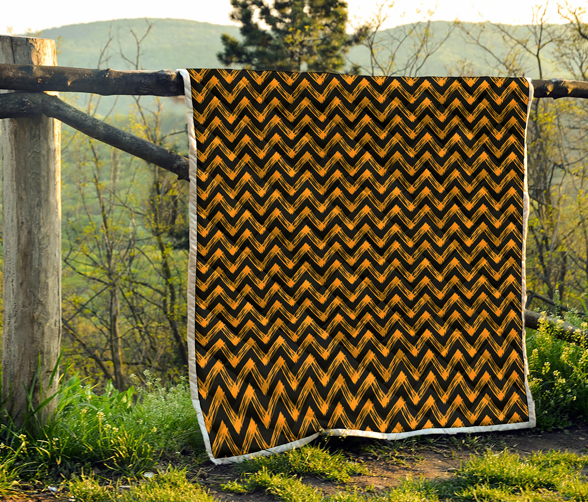 Halloween Chevron Pattern Print Quilt