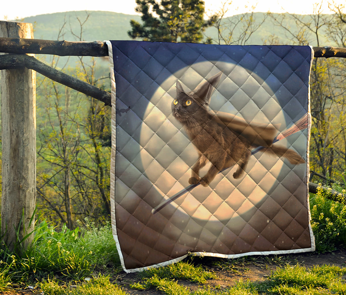 Halloween Flying Witch Cat Print Quilt