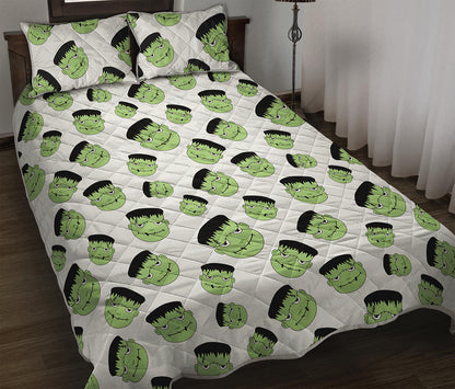 Halloween Frankenstein Pattern Print Quilt Bed Set