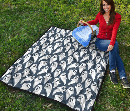 Halloween Ghost Pattern Print Quilt