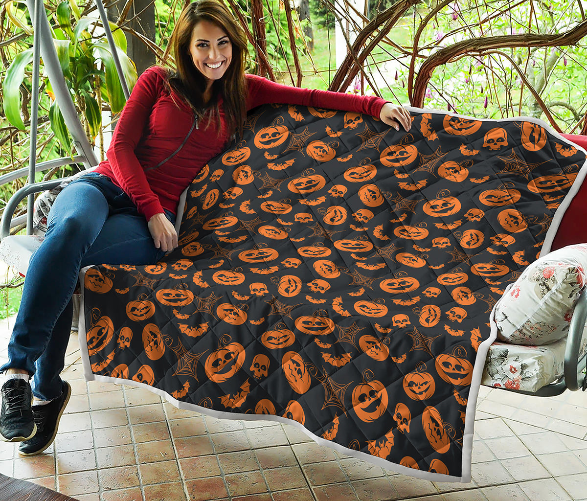 Halloween Pumpkin And Bat Pattern Print Quilt