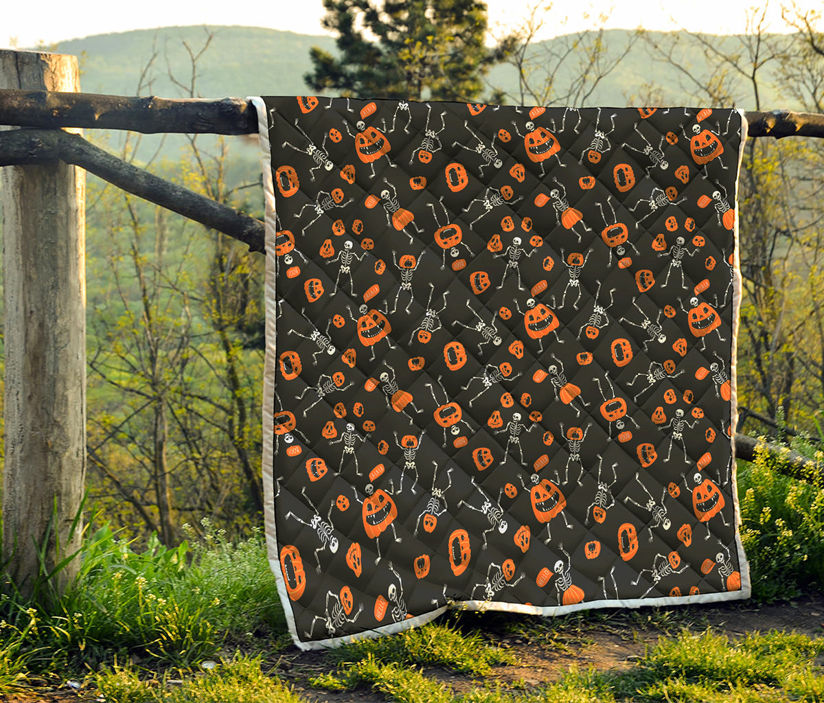 Halloween Skeleton And Pumpkin Print Quilt