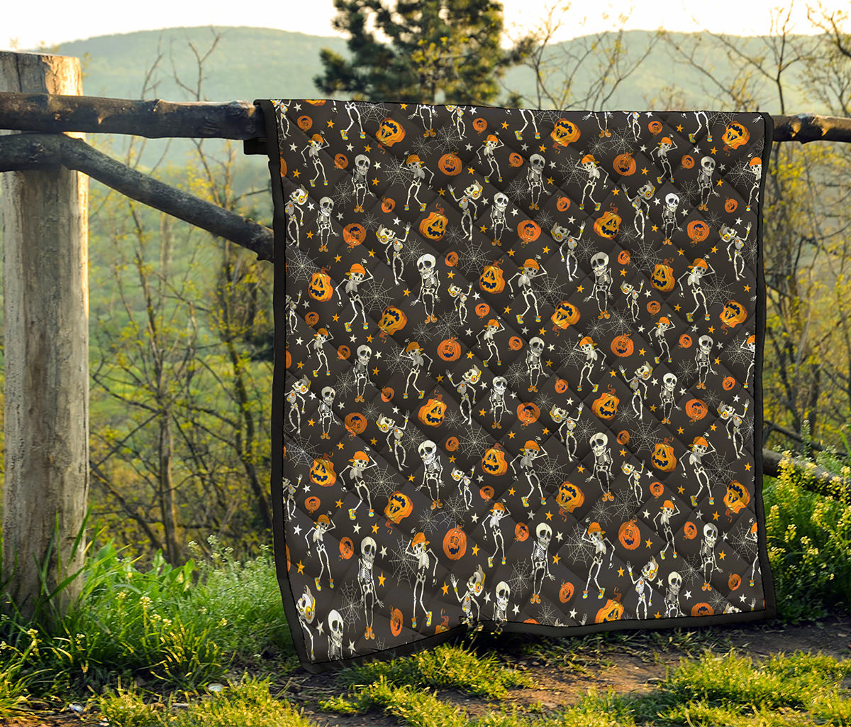 Halloween Skeleton Party Pattern Print Quilt