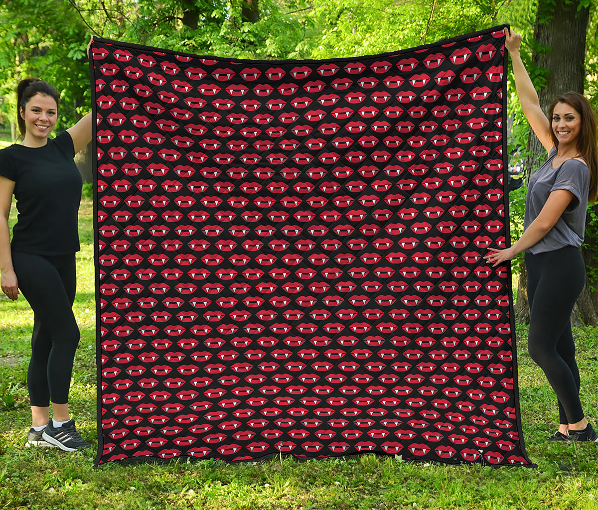 Halloween Vampire Lips Pattern Print Quilt