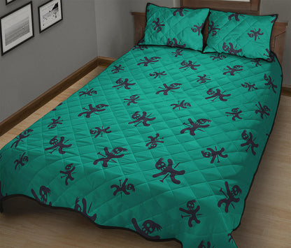 Halloween Voodoo Doll Pattern Print Quilt Bed Set
