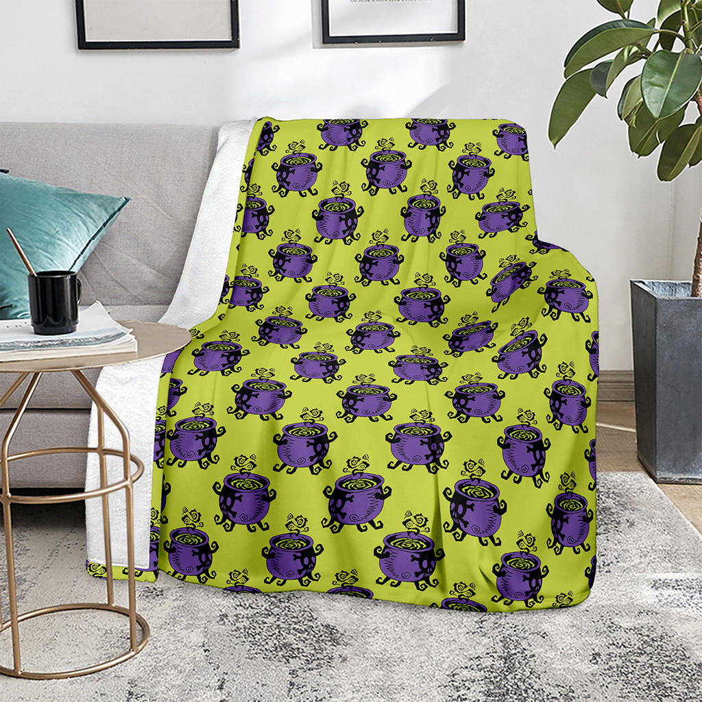 Halloween Witch Cauldron Pattern Print Blanket