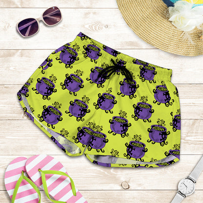 Halloween Witch Cauldron Pattern Print Women's Shorts