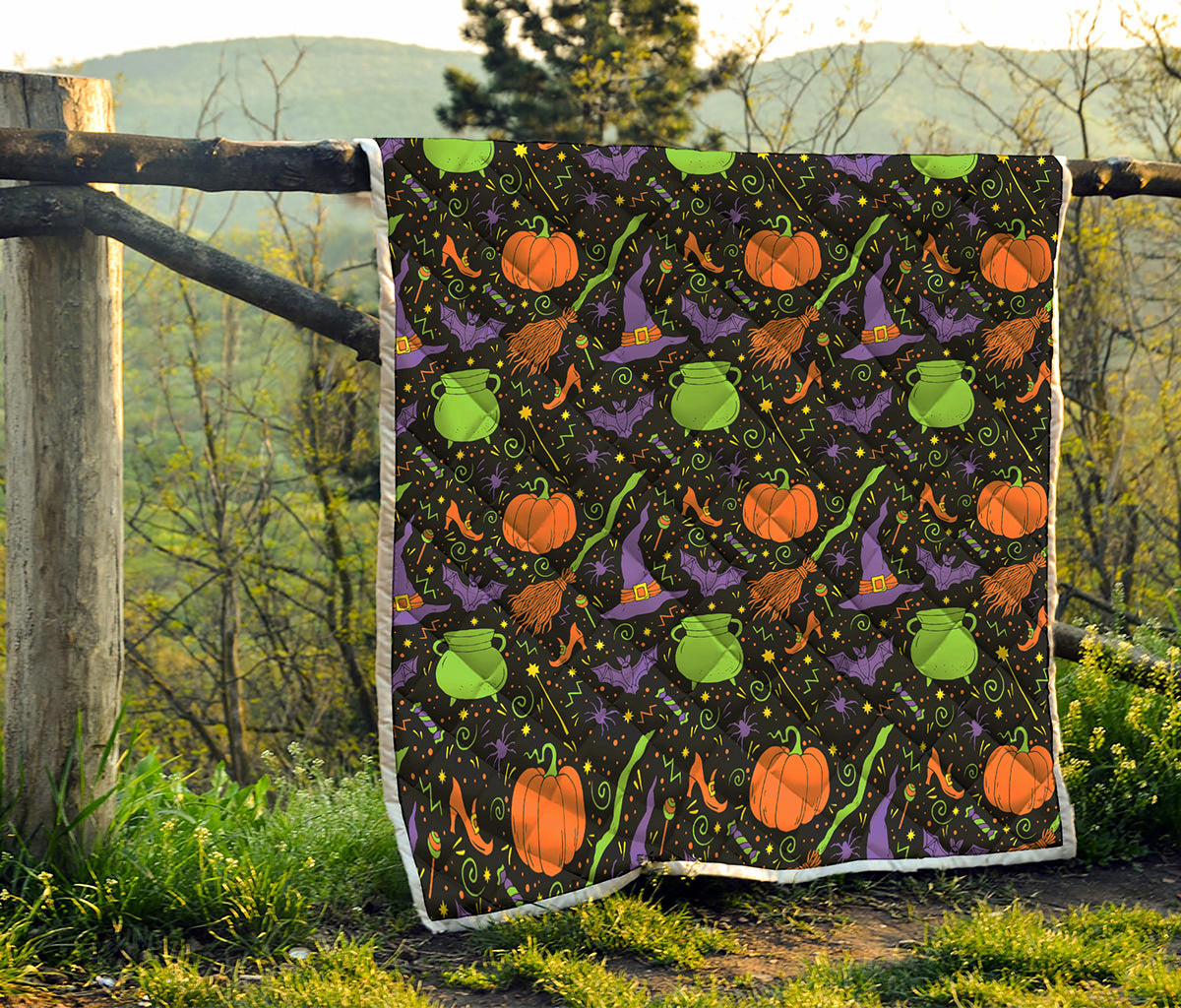 Halloween Wizard Pattern Print Quilt
