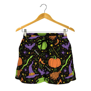 Halloween Wizard Pattern Print Women's Shorts